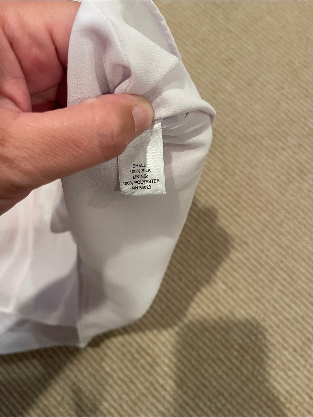 Banana Republic Pale lilac Sleeveless V-Neck Chiffon Camisole - Picture 10 of 10